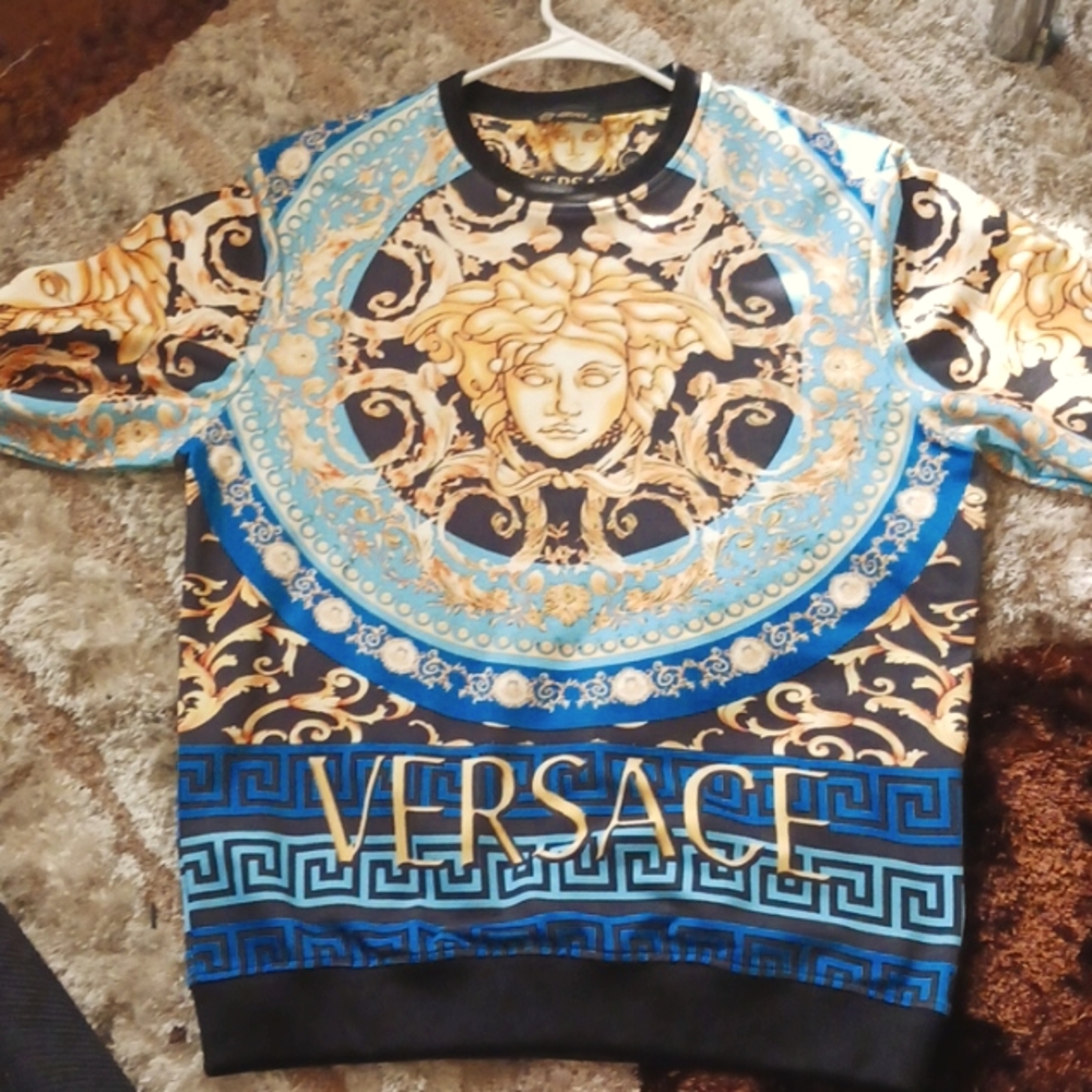 Versace vintage long sleeve 3x men's tee
